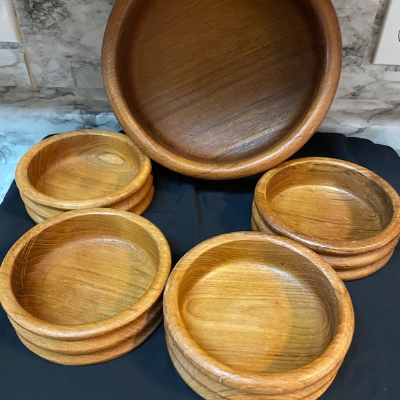 *01 Teak Wood salad bowl set 10" Serving Bowl 4 , 6" Salad Bowls Brown Wood - Picture 7 of 7